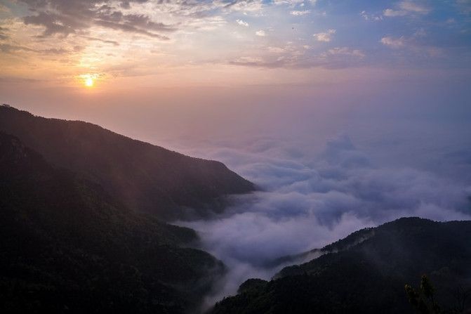 Lushan travel: take advantage of the wind to &quot;poetic immortal, Taibai&quot; and roam the poetic spring